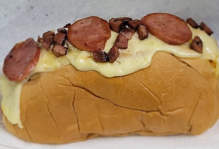 combo super dogao calabresa com bacon +batata+refrigerante 220ml
