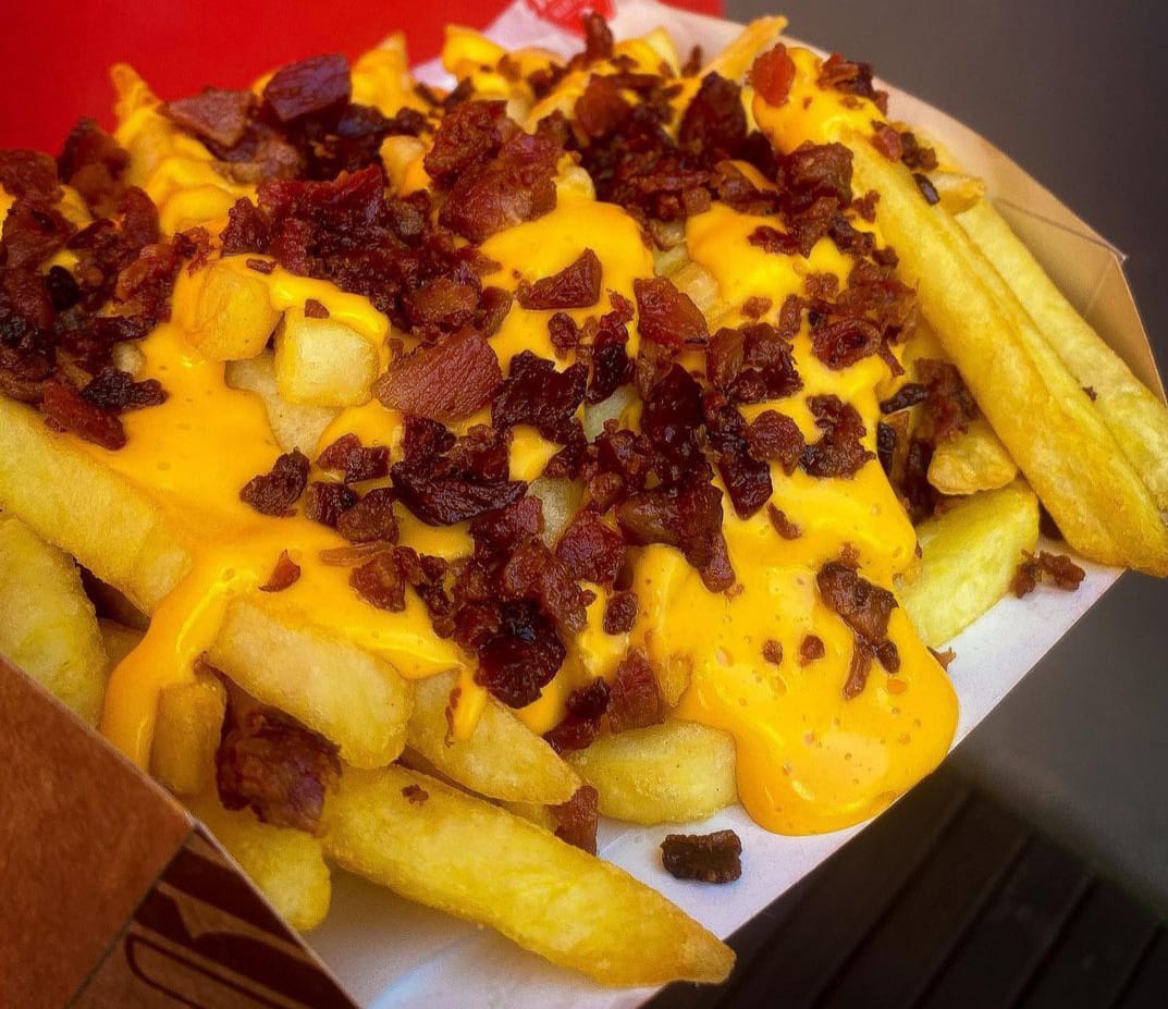 Fritas com Bacon echeddar