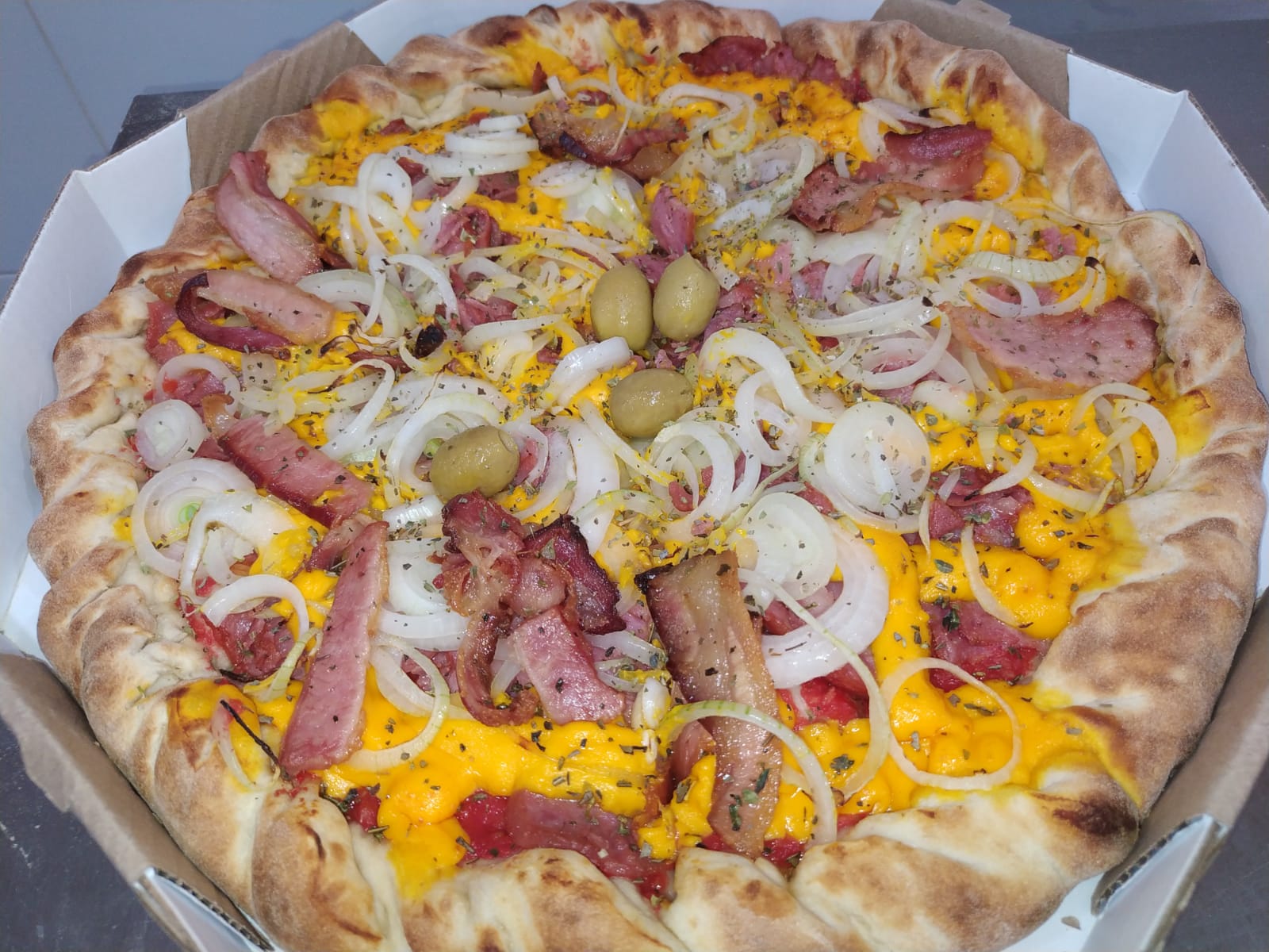 Resgate 1 pizza monte a sua