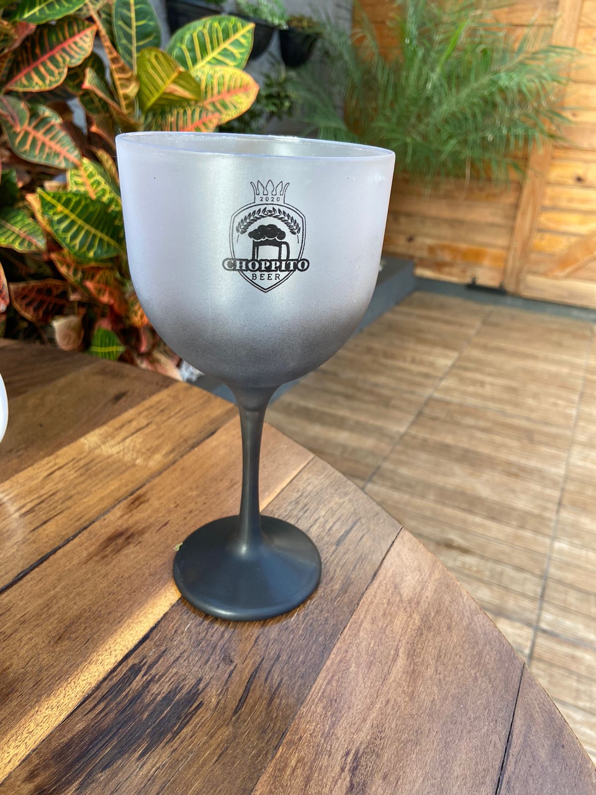 Taça de Gin Preta Personalizada