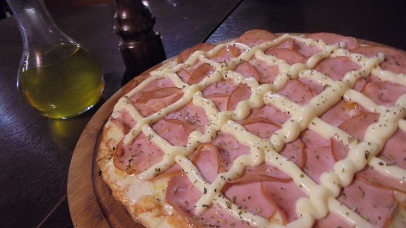 PIZZA DO DIA - LOMBO CATUPIRY R$29,00