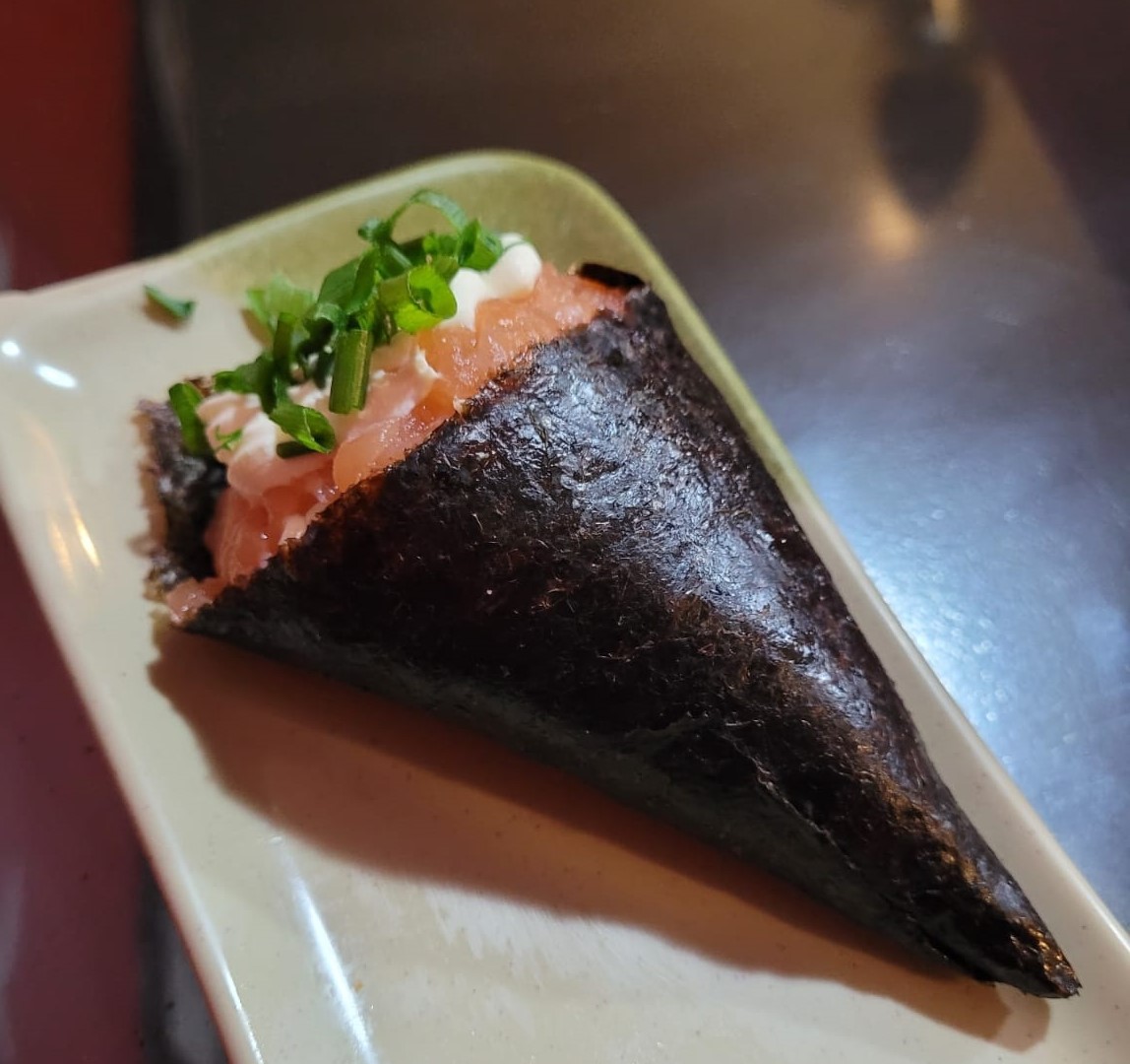 Temaki de Salmão Completo