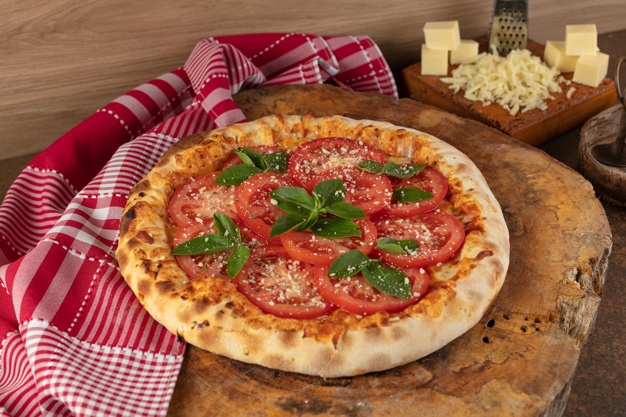 sua pizza assando