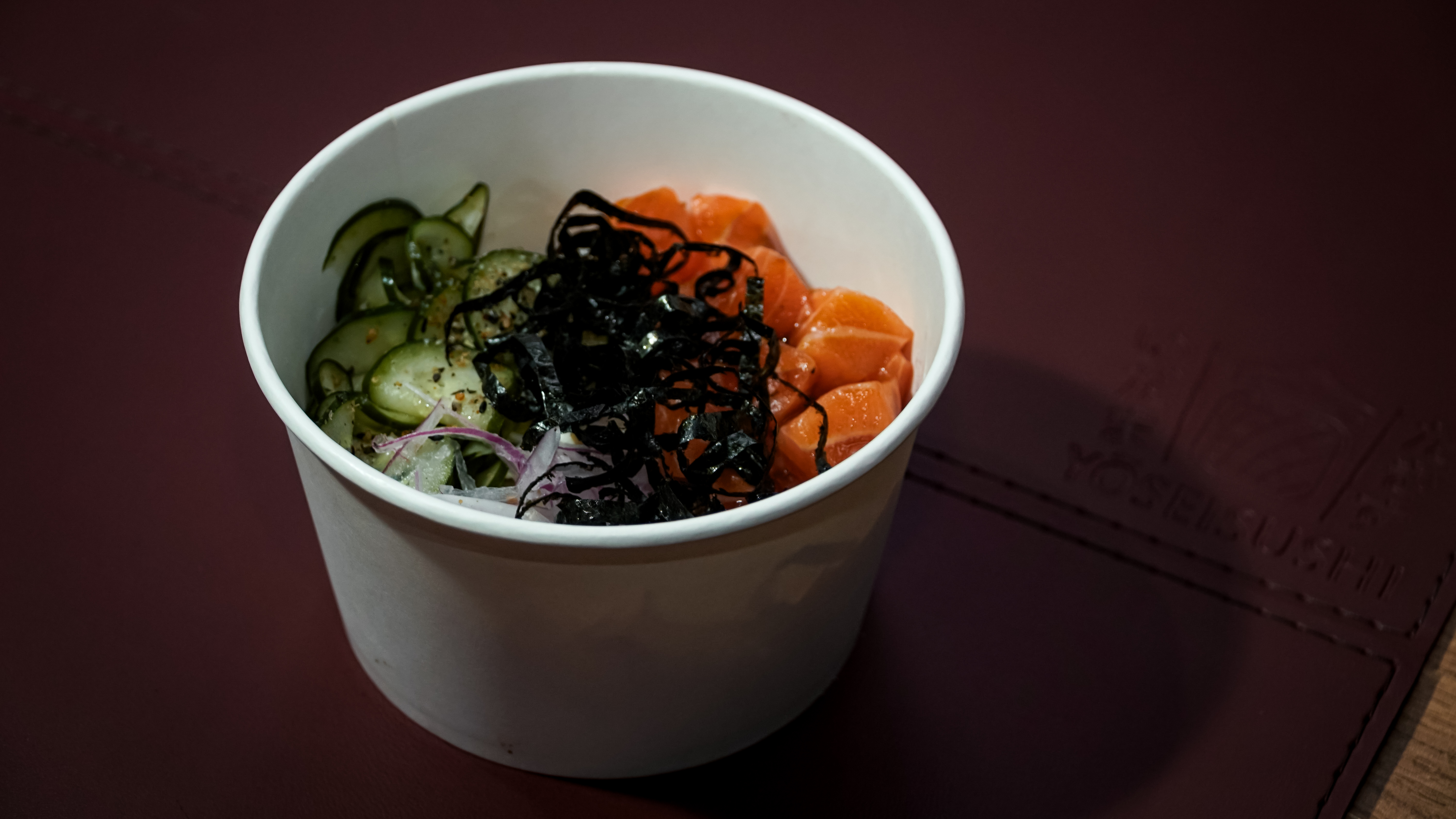 1 Poke Makai + BRINDE - R$49,90