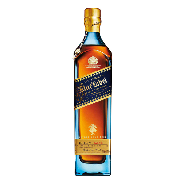 Destilados: Whisky Johnnie Walker Blue 750ml - Preparado em um dos barris mais raros do mundo e com uma tradição inigualável, seu paladar proporciona uma sensação indescritível,devido aos maltes raros que existem na Escócia, com características marcantes. Os aromas vigorosos das regiões