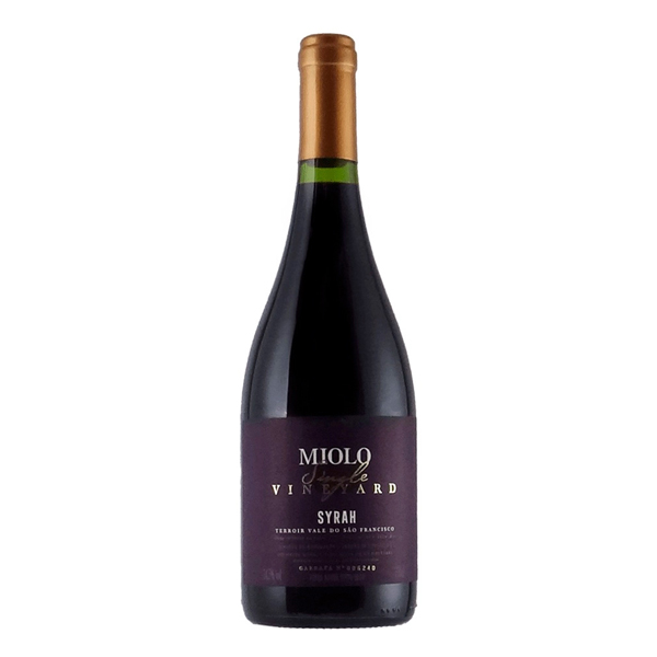 Cerveja: Vinho Nacional Miolo Single Viney Syrah 750ml - Enfim, este vinho acompanha um bom e típico churrasco brasileiro, o forte gosto da carne de bode no Nordeste, o barreado e também a famosa feijoada carioca.