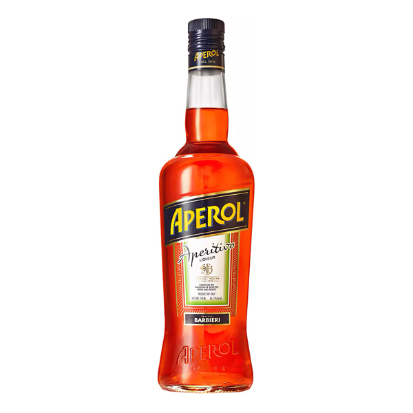 Destilados: Aperitivo Aperol 750ml - Aperitivo Aperol como diz o nome, Aperol é um aperitivo perfeito. Possui cor laranja, vívida e sabor inconfundível, graças a sua receita secreta, a base de laranjas de diversos. Aperol é o aperitivo perfeito. Laranja brilhante na cor tem um