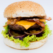 Hambúrguer: 07-Premium Burguer - Hambúrguer Grande (Ingredientes: Bacon Fatiado, Cebola, Cheddar, Hambúrguer Artesanal, Molho Barbecue, Molho Supremo, Pão, Tomate)