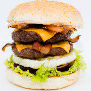 Hambúrguer: 11-Supremo Burguer - Hambúrguer Grande (Ingredientes: Cebola, Duplo Bacon Fatiado, Duplo Cheddar, Duplo Hambúrguer Artesanal, Molho Barbecue, Molho Supremo, Ovo, Pão, Tomate)