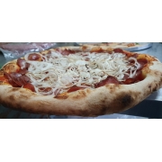 Tradicionais: 25-Calabresa - Pizza INDIVIDUAL 20 Cm /2 Fatias (Ingredientes: Azeitona, Calabresa Fatiada, Cebola, Orégano)