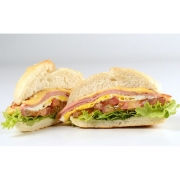 Lanches: Americano Cód-7072 - Lanche (Ingredientes: Alface Crespa, Ovo Frito, Pão Francês Fresquinho da Casa, Presunto, Queijo, Tomate em Rodelas)