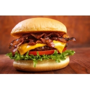Lanches: X-Tudo: Hambúrguer Cód-7069 - Lanche (Ingredientes: Alface, Bacon, Hambúrguer, Ovo, Pão de Hambúrguer, Presunto, Queijo, Tomate)