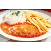Refeições: Parmegiana de Frango Cód-7074 - Especial (Ingredientes: Marmita de Filé de Frango a Milanesa, coberto com queijo mussarela e molho de tomate, acompanhado de arroz branco e batatas Fritas)