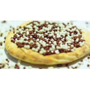 Esfihas Doces: Esfiha de chocolate com SpaceBall - Esfihas (Ingredientes: Chocolate ao Leite)
