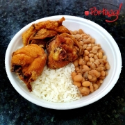 Refeições: Marmita Média: Frango a Passarinho cod. 7084 - Média (Ingredientes: Marmita Média de Frango a Passarinho acompanhado de Arroz branco E Feijão carioca)