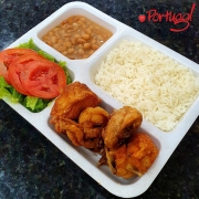 Refeições: Executivo Frango a Passárinho Cód-7081 - Executivo (Ingredientes: Marmita Executiva de Frango a Passarinho acompanhado de Arroz branco, Feijão carioca e Salada de Alface Ou Maionese)