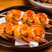 Robata: Robata de Camarão 2 espetinhos com4 camarões - Prato Quente (Ingredientes: Prato Quente)