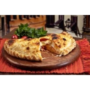 Calzone: 85-Calzone II - Calzone (Ingredientes: Azeitona Fatiada, Milho, Molho de Tomate, Mussarela, Parmesão, Presunto, Rodelas de Tomate)