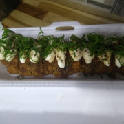Hot Rolls: Hot Roll Grande 10und. - Salmão Grelhado, Cream Cheese, Cebolinha, Gergelim e Molho Tarê