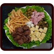 Porções Premium: 138-Isca Alcatra, Fritas e Frios - Porção Premium (Ingredientes: Azeitona, Fritas, Isca de Alcatra, Maionese Comilão, Ovo de Codorna, Pepino, Presunto, Queijo)