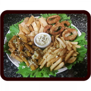 Porções Premium: 133-Mandioca, Anéis de Cebola, Fritas, Polenta - Porção Premium (Ingredientes: Anéis de Cebola à Milanesa, Fritas Com Parmesão, Mandioca, Polenta Com Parmesão)