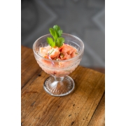 Ceviches: Ceviche Salmão - Salmão Em Cubos Marinado Em Leite de Tigre Da Casa, Finalizado Com Cebola Roxa, Pimenta Dedo De Moça e Azeite De Coentro. Acompanha Crocante De Batata Doce.