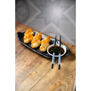 Entradas Quentes: Guioza Suíno (6 unid) - Tradicional Pastel Frito Oriental C/ Recheio de Pernil Temperado. Acompanha Molho Ponzu