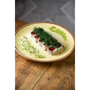 Uramakis: Uramaki Tekka Green - Atum, Cream Cheese, Molho Tarê e Crispy de Couve