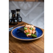Temakis: Temaki Aspargos - Temaki (Ingredientes: Aspargo, Cream Cheese, Molho Tarê, Salmão Maçaricado)