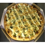 Pizzas Salgadas: Brócolis Premium - Pizza Grande - 35cm - 8 fatias (Ingredientes: Molho de Tomate, Muçarela, Brócolis, Alho Frito, Bacon, Requeijão, Parmesão, Orégano)