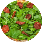 Especiais: Tomate Seco C/ Rúcula - Pizza Grande (Ingredientes: Molho de tomate, Mussarela, Orégano, Rúcula, Tomate Seco)