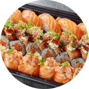 Combinados: Combinado Só Sushi - Combo (Ingredientes: 30 peças - 5 Niguiri, 5 Uramaki, 8 Hossomaki, 6 Uramaki Especial Grelhado e 6 joy cru, Cebolinha, Cream Cheese, Gergelim, Tarê)