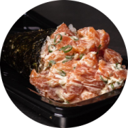 Temaki: Temaki Cru - Temaki (Ingredientes: Cebolinha, Cream Cheese, sachê shoyu)