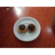 Pedir c/ 24 h de Antecedência: Mini Esfiha Chocolate Preto - 10 unidades