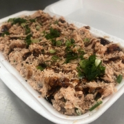 Temaki: Temaki Aberto Grelhado - Temaki (Ingredientes: Cebolinha, Cream Cheese, Gergelim, Tarê)