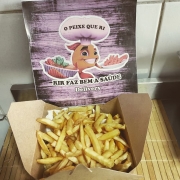 Porção: Batata frita Inteira - Porção Frita (Ingredientes: Porção)