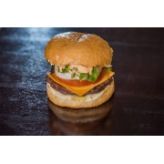 Hambúrguer: Brasa Egg - Hambúrguer (Ingredientes: Alface americana, Cebola grelhada, Cheddar, Hambúrguer artesanal de carne (150g), Maionese artesanal, Ovo Frito, Pão crocante, Tomate)