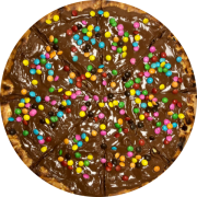 Pizzas Doces: 32 - Doce Felicidade - Grande (Ingredientes: Chocolate ao Leite, Confete)