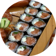 Hossomaki: Hossomaki Filadélfia - 10unds. - Alga, Arroz, Salmão, Cream Cheese e Cebolinha