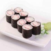 Hot Roll: Hossomaki Kani - 10unds - Alga, arroz, kani, cream cheese e cebolinha.