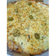 FRANGO: 23 - Frango 4 Queijos - Pizza Grande (Ingredientes: Azeitonas, Catupiry, Frango Desfiado, Molho, Mussarela, Orégano, Parmesão, Provolone)