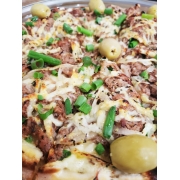 Sugestão da Casa: 61- Costela - Pizza Grande (Ingredientes: Azeitona Verde, Cebola, Costela, Mussarela, Parmesão)