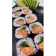 Hossomaki: 05 - Hossomaki Ginger 05 Unidades - Alga, Arroz, Salmão, Pepino e Gergelim