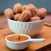 Mini Churros: 60 Mini Churros - Recheado com Doce de Leite