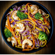 Yakissoba: Camarão - Macarrão ao Molho Especial Com Legumes e Camarão