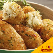Porções: Bolinho de Bacalhau - Grande (Ingredientes: Bolinho de Bacalhau)