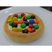 Esfihas Doces: Esfiha de Confete com chocolate Branco - chocolate branco com confete
