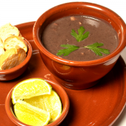 Rei do Caldo: Caldo de Feijão do Rei - Rei do Caldo (Ingredientes: bacon, calabresa, feijão preto)