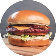 Pop Burgers: Pop Bacon - Hambúrguer (Ingredientes: Alface, Bacon em Fatias, burger defumado 80g, Maionese da Casa, Pão Brioche, Queijo Cheddar, Tomate)