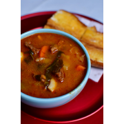 Sopa: Carne com Legumes - Sopa 500ML (Ingredientes: Batata, Caldo, Carne em Cubos, Cenoura, Couve, Maxixe, Pão com Manteiga ( acompanhamento gratis ), Quiabo, Repolho)